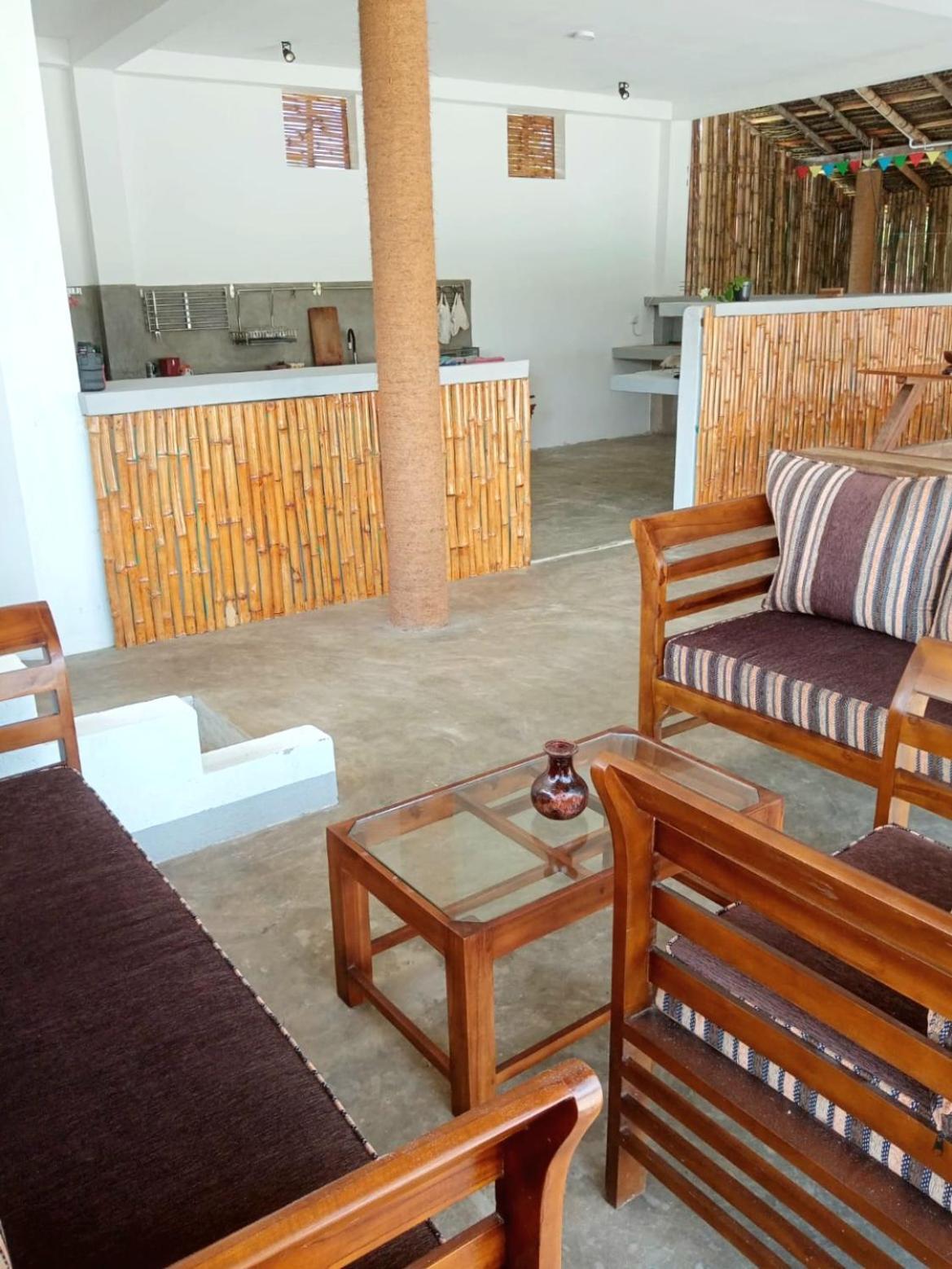 Sri Lanka Surf Villa Domus Graziella Ahangama Zewnętrze zdjęcie